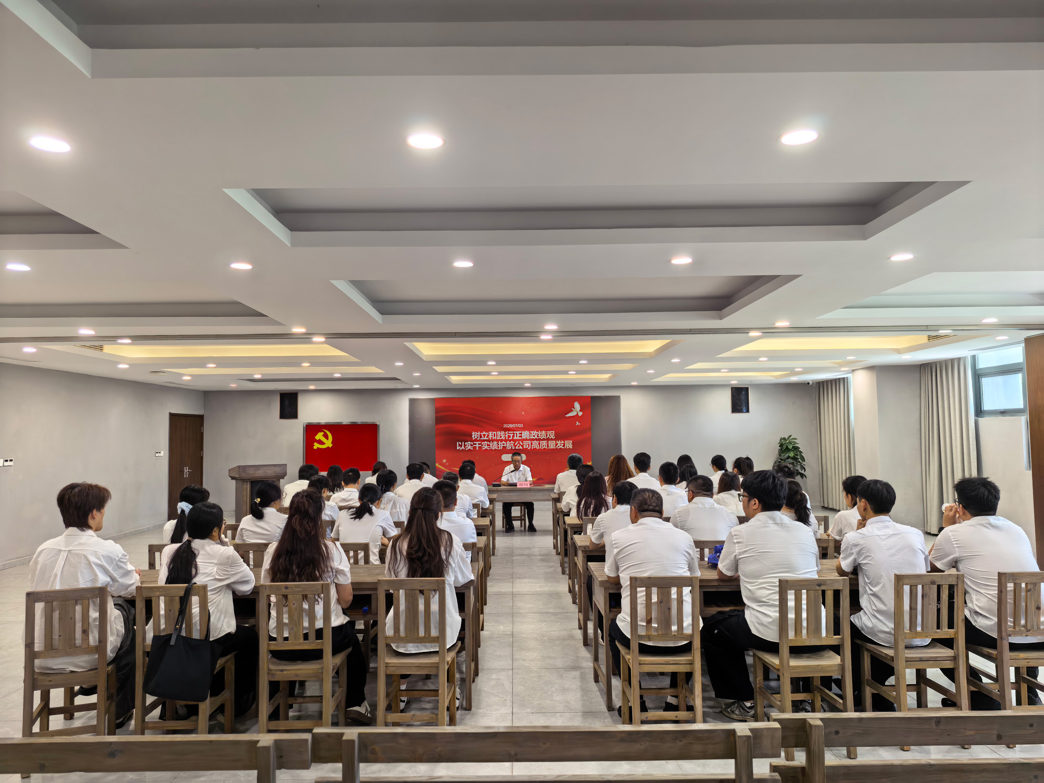 寻访透堡红迹 深耕利民实事——福建省水投勘测设计有限公司党总支开展七一主题党日活动 (3).jpg